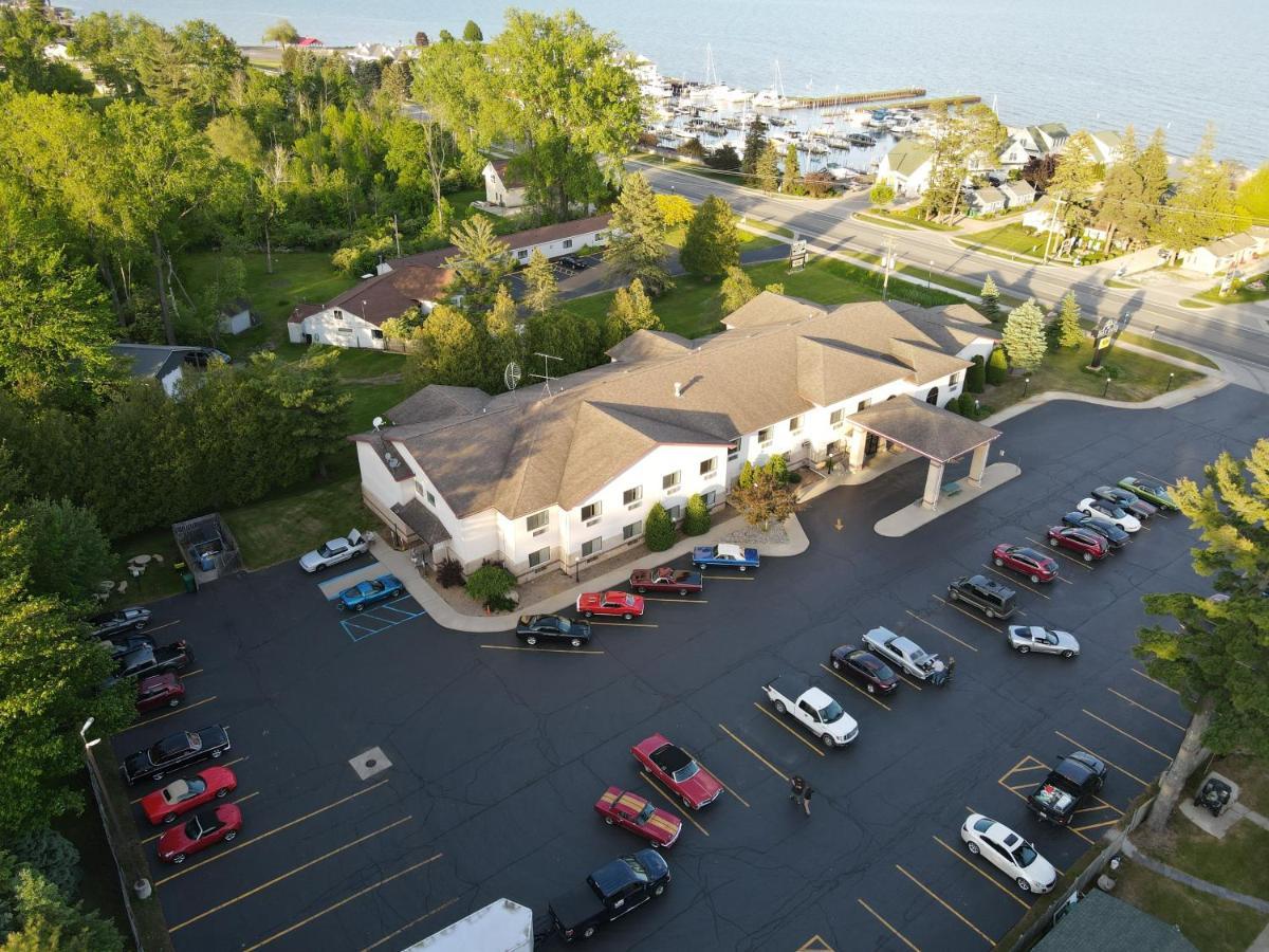 Bay Inn Tawas City Eksteriør bilde