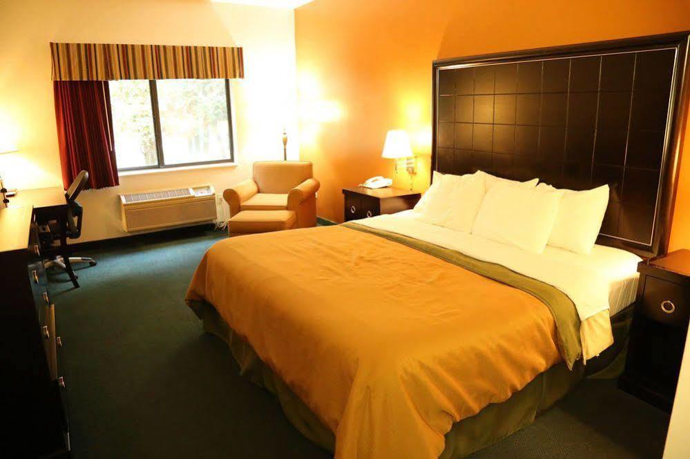 Bay Inn Tawas City Eksteriør bilde